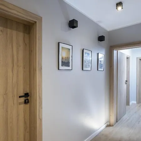 Nad Rzeka * ウェバ