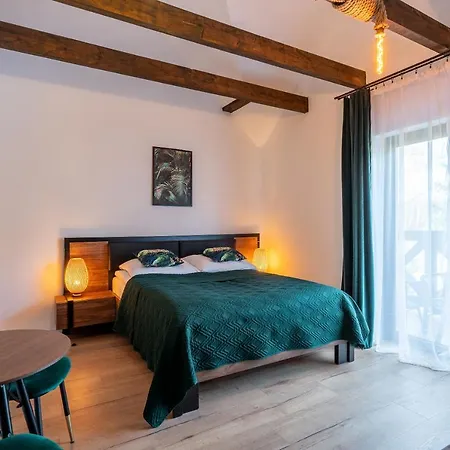 Nad Rzeka ホームステイ